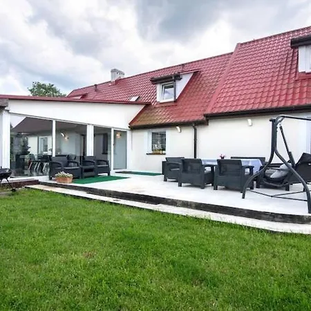 Comfortable House With A Swimming Pool And Sauna Krzemienna (West Pomeranian)