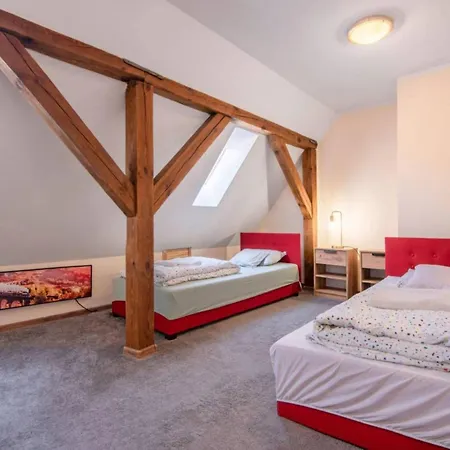펜션 Comfortable House With A Swimming Pool And Sauna